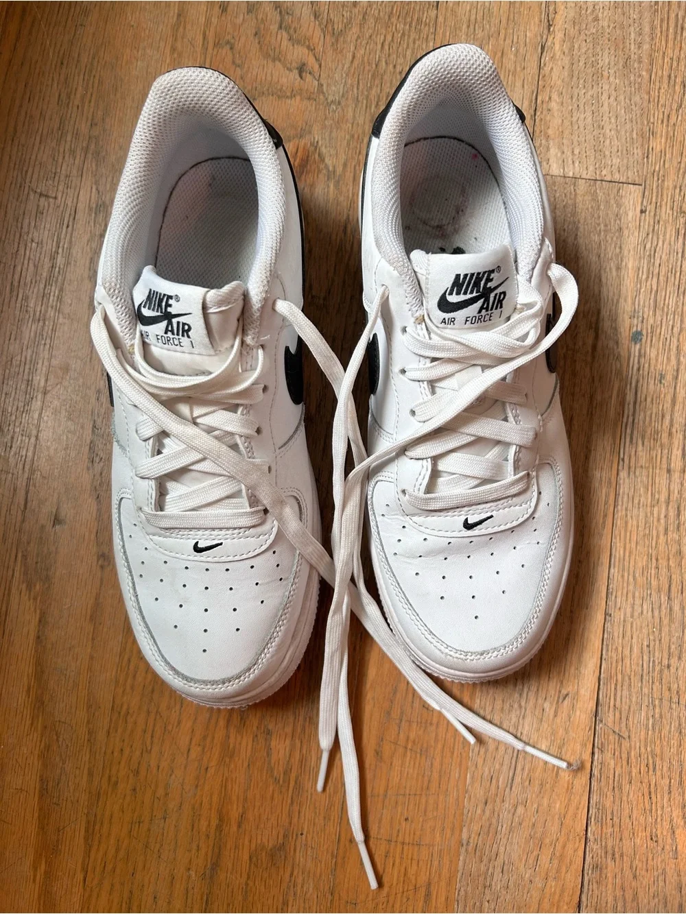 NIKE Air Force 1 Sneakers